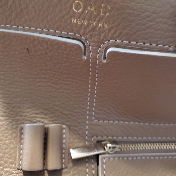 OAD Beige Mini Kit Zip Satchel/Crossbody Pebble Grain Leather Bag - Picture 11 of 13